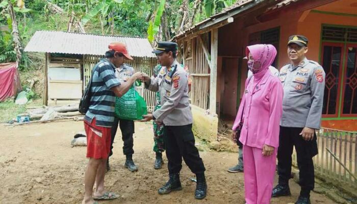 Kapolsek Bojongpicung Tinjau Longsor Sukarama