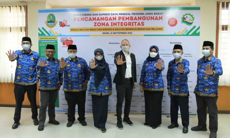 Pencanganan Zona Integritas Dinas ESDM Jabar