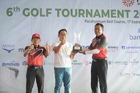 Ridwan Kamil Dorong Pembinaan Atlet Golf Usia Muda Jabar