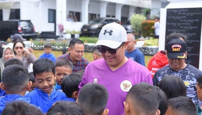 Walikota Sukabumi Lepas Atlet Sepak Bola Ikuti GEAS