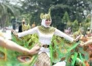 Warisan Budaya, Tari Merak Digelar Massal di Gedung Sate