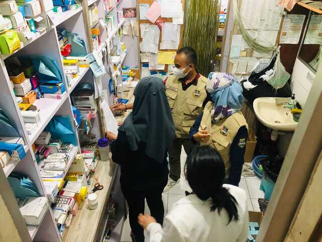 Dinkes Bandung Barat Monitoring EG di Apotek