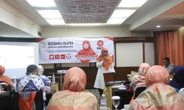 Siti Muntamah Sosialisasi 4 Pilar Kebangsaan