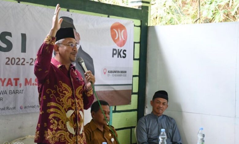 Achmad Ru'yat Soroti Minimnya Fasilitas Olahraga di Desa Kalong