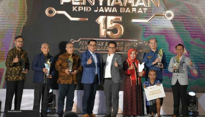 KPID Jabar Beri Penghargaan kepada Insan Penyiaran