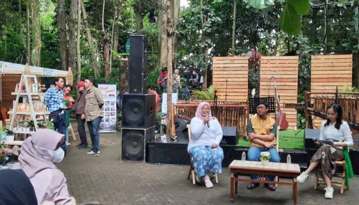 Kisah Sukses Petani Milenial Rela Melepas Gaji 12 Juta