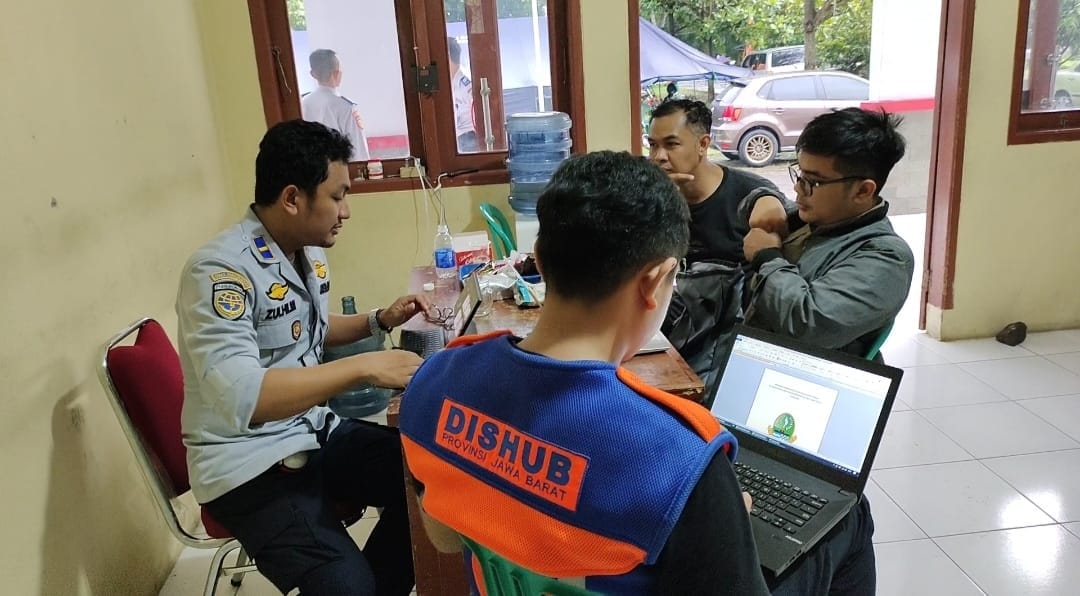 Pacagempa Cianjur, Petugas Berjaga 24 Jam di Wilayah Haurwangi