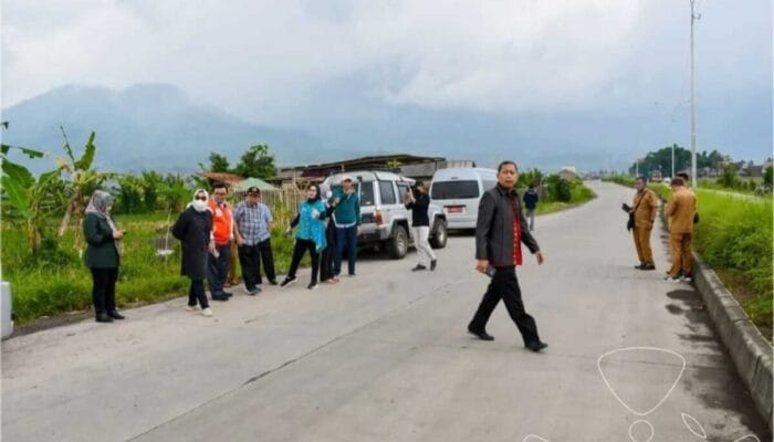 Komisi IV DPRD Jabar Pantau Pembangunan Jalan di Garut