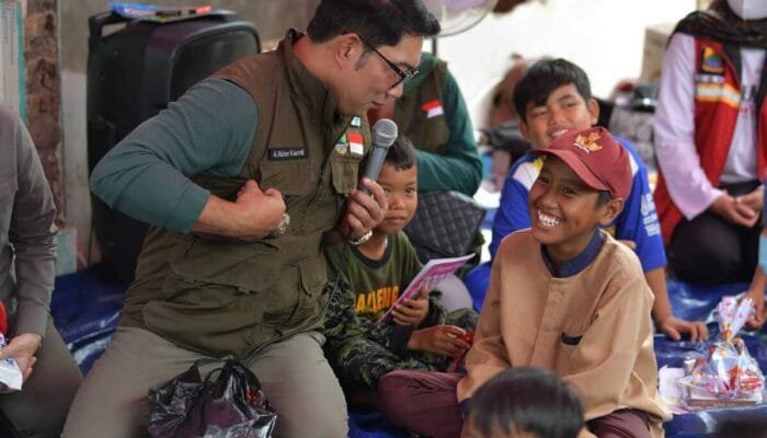 Ridwan Kamil Peletakan Batu Pertama Fasum di Cianjur