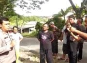 Warung Diduga Tempat Prostitusi Ditutup Aparat