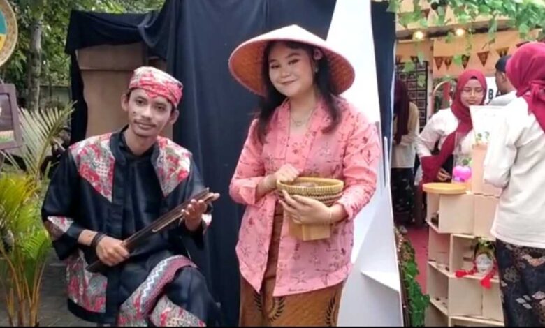 Bangkong Reang Alat Musik Sunda Dulunya Pengusir Hama