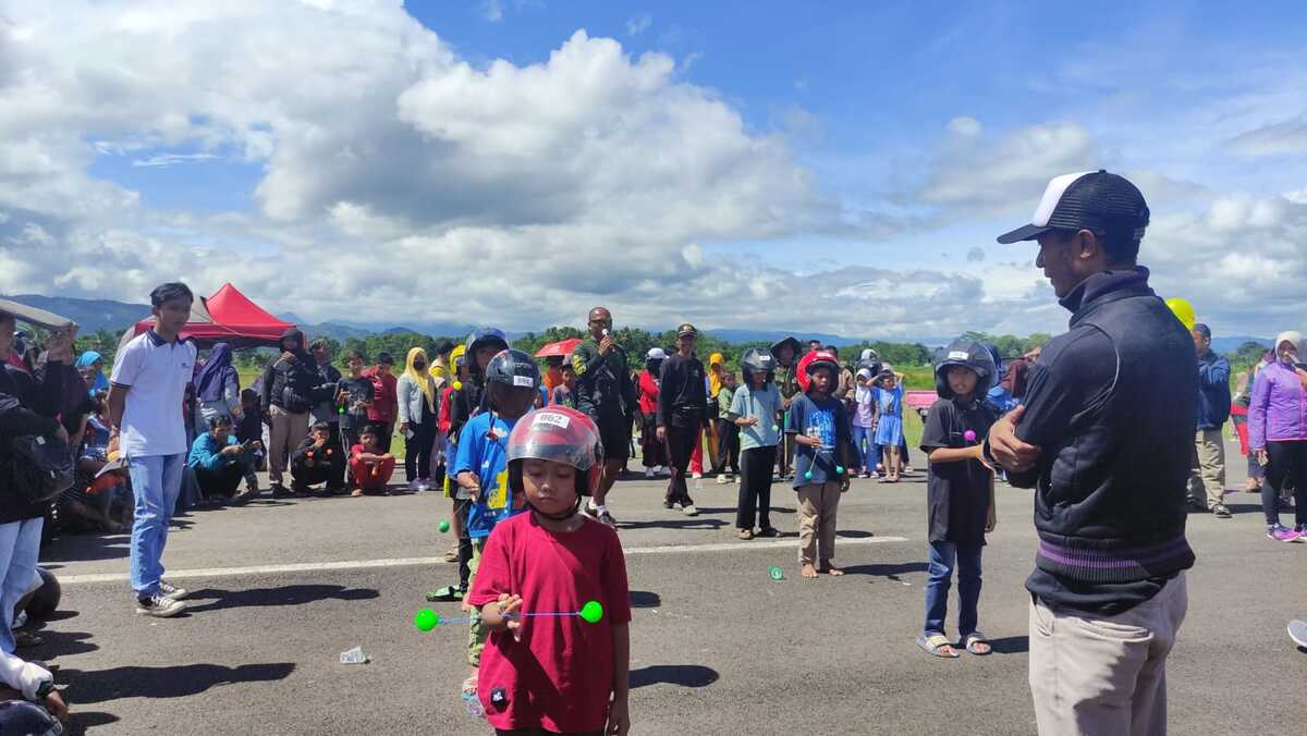 Demam Lato-lato di Batujajar Bandung Barat