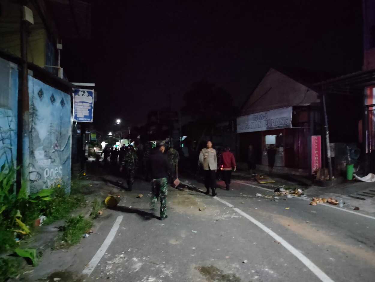 Pendekar Silat Bentrok, 1 Orang Terkena Sajam