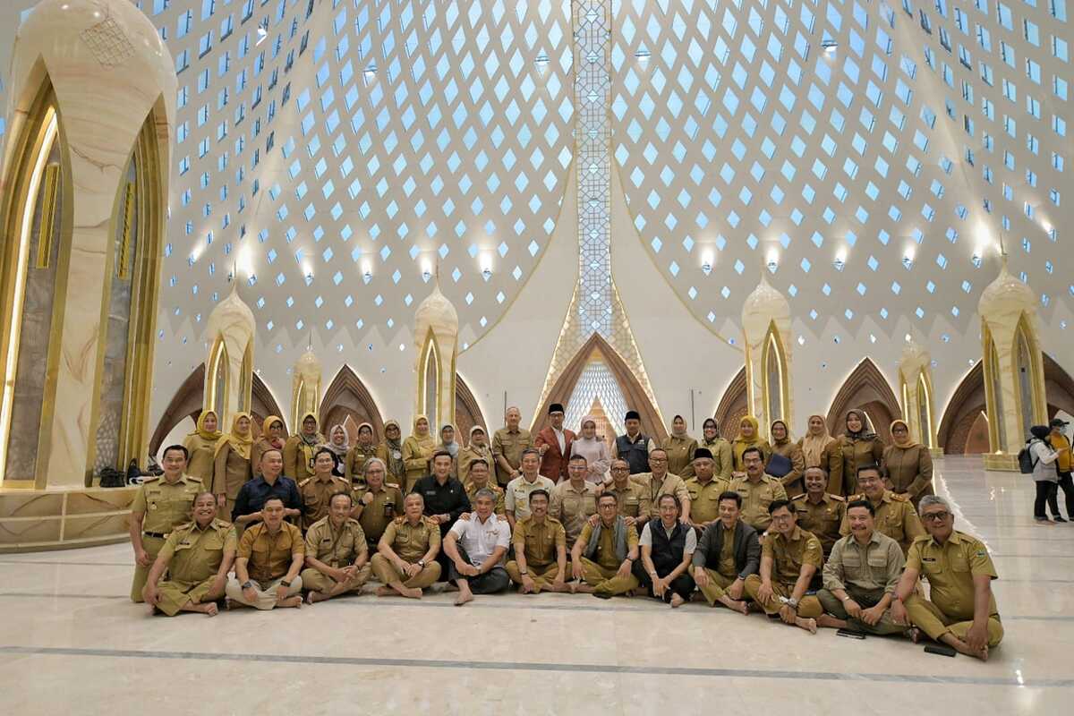 Sekda Jabar Instruksikan OPD Jaga Kenyamanan Masjid Al Jabbar