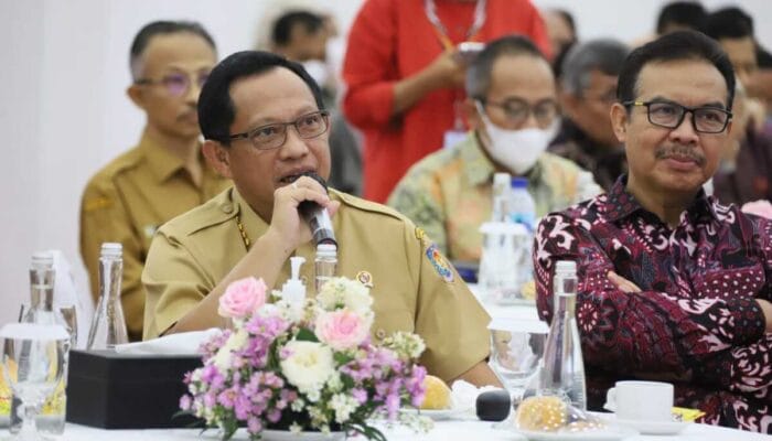 Atasi Stunting, Mendagri Minta Pemda Alokasikan Dana