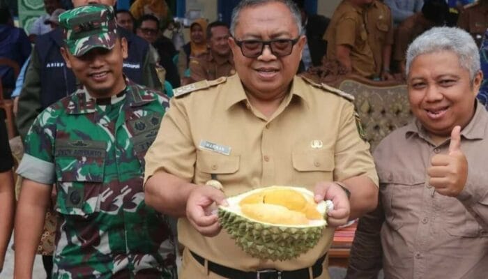 Bupati Sukabumi Buka Festival Durian & Pasar Leuweung