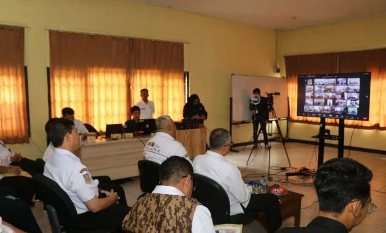 Wakil Bupati Sukabumi Meluncurkan Roasting