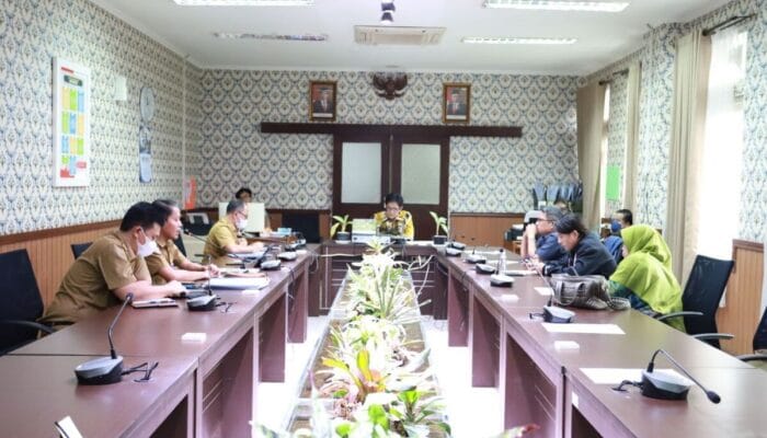 Bapemperda DPRD Kota Bandung Bahas Pencabutan Perda