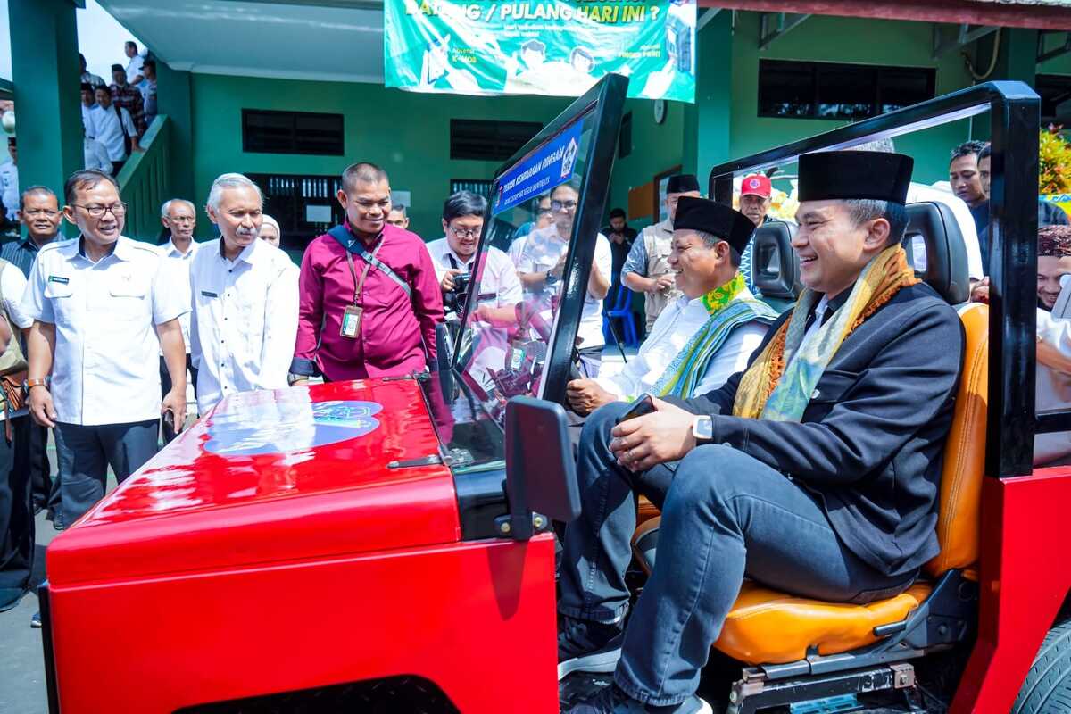 Kadisdik Jabar Resmikan Dojo, RPS, RPL SMKN Manonjaya