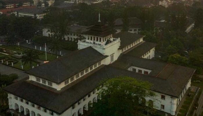Kenapa Tokyo Salut dengan Jawa Barat ?