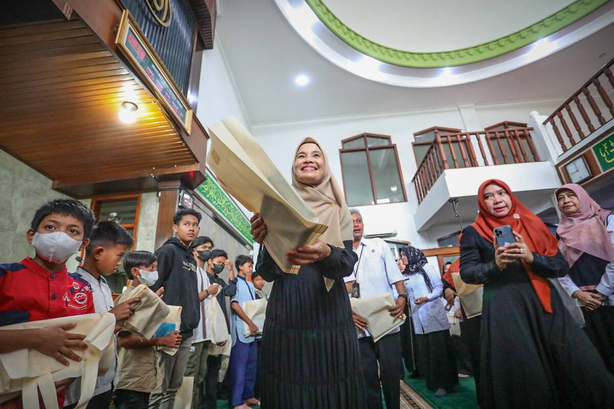 Safari Senyum Ramadan Menyapa Warga di Masjid Nurul Iman