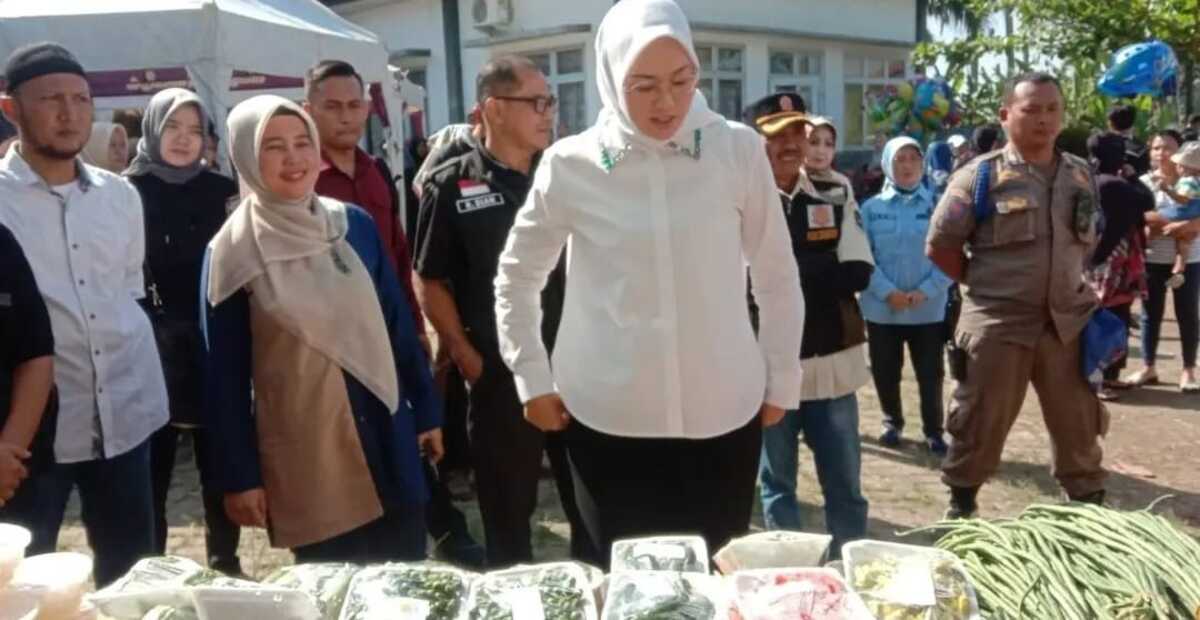 Ambu Anne Pantau Bazar Ramadan 1444 H di Maniis