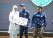 Bupati Purwakarta Beri Bonus Atlet Gemilang