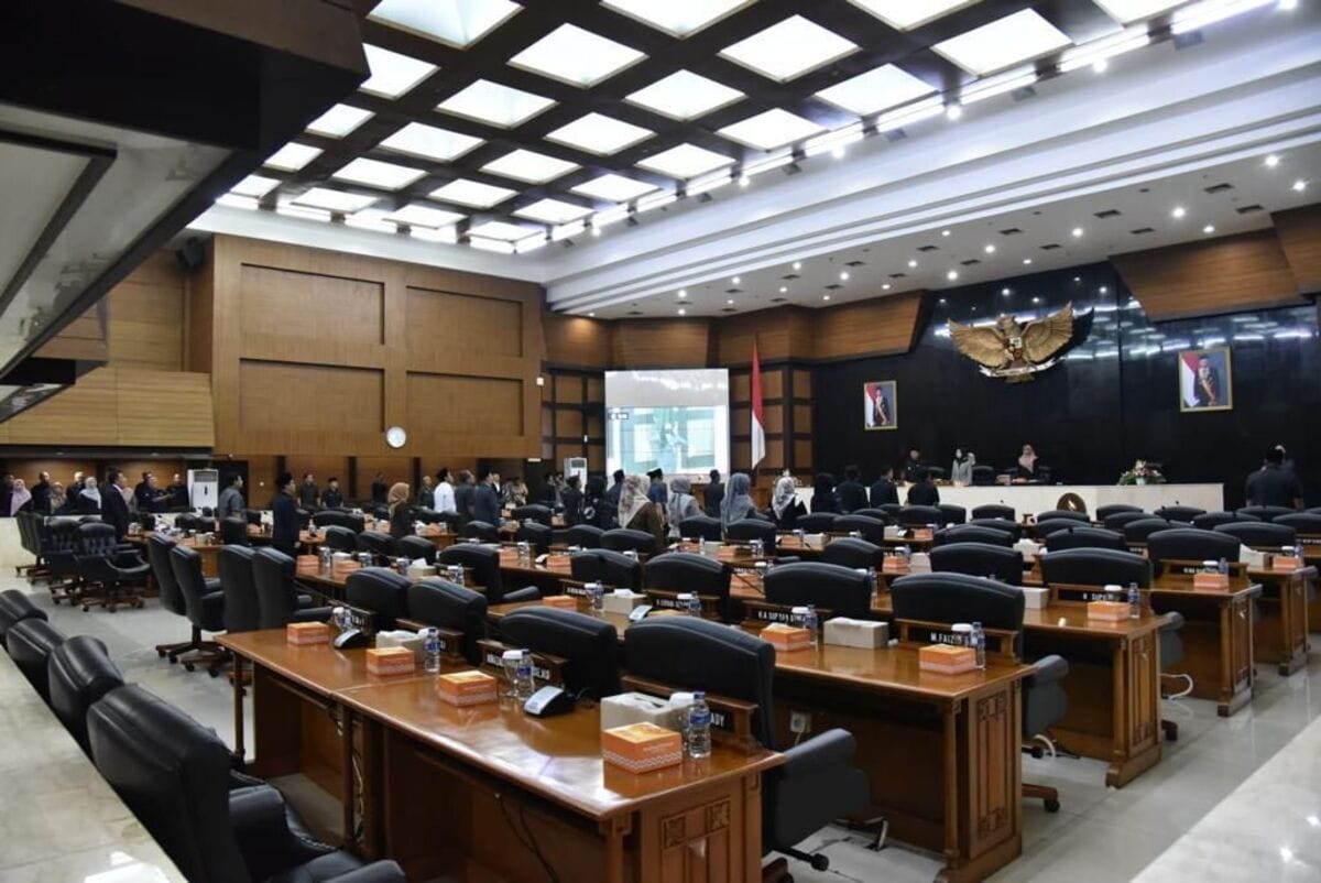 DPRD Jawa Barat Menutup Masa Sidang II 2022/2023