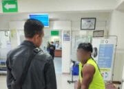 Diduga ODGJ, Orang Ini Ngamuk dan Merusak Rumah