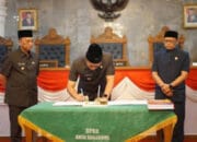 Fahmi Sampaikan 2 Agenda di Paripurna DPRD Kota Sukabumi