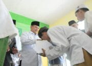 Pak Uu Minta Permudah Penyaluran Bantuan Pesantren