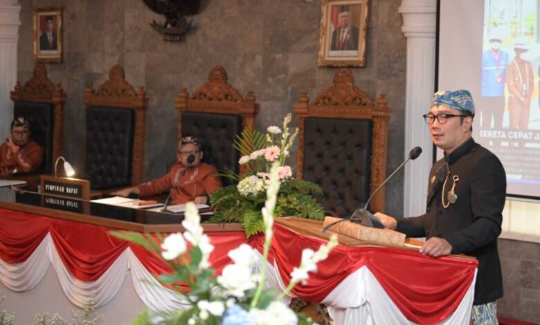 Ridwan Kamil Acungi Jempol Kemajuan Kota Sukabumi