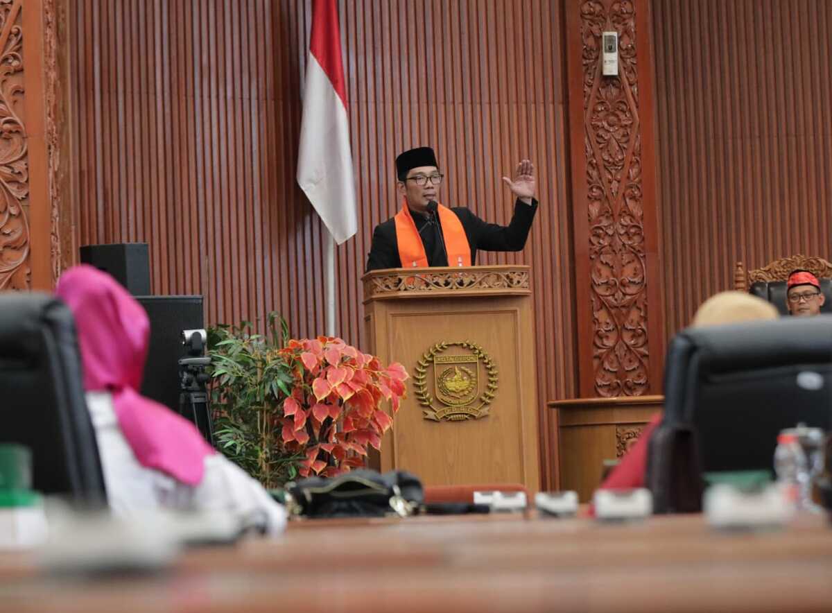 Ridwan Kamil Semangati Warga Kota Depok