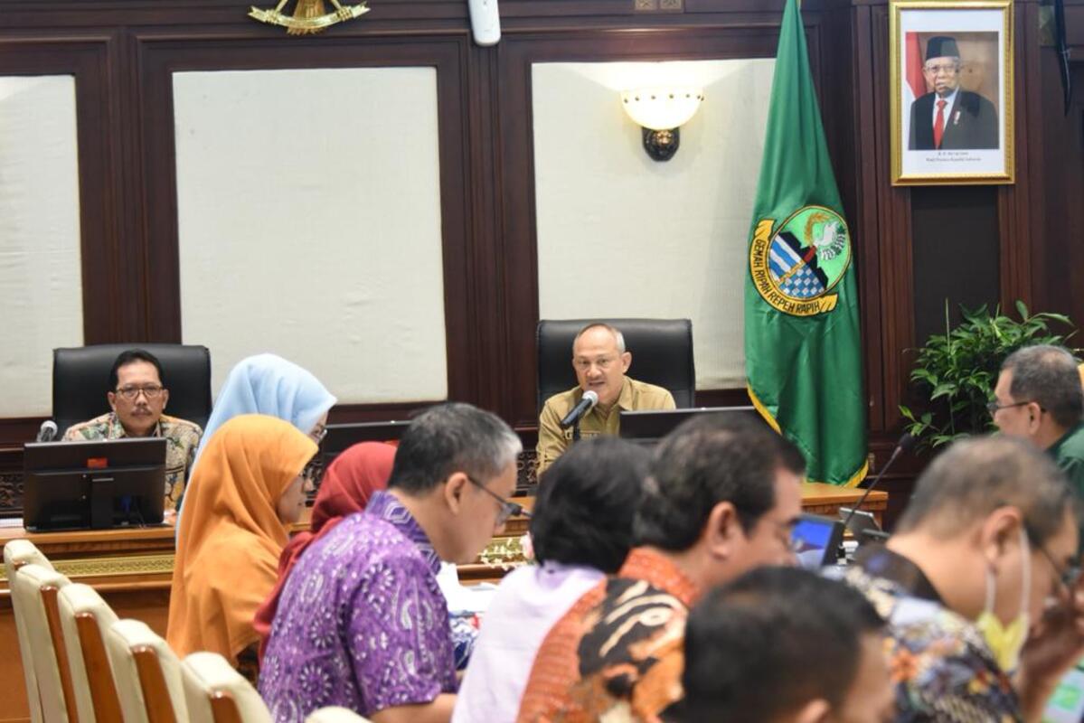 Sekda Jabar Bahas RUU Statistik Bersama Baleg DPR RI