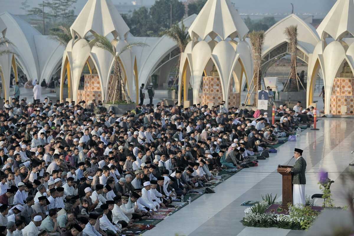 Usai Idulfitri 2023 Masjid Raya Al Jabbar Diserbu Warga