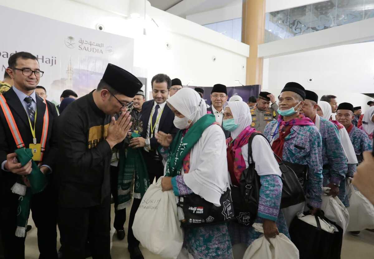 374 Calon Haji Asal Majalengka Terbang dari Kertajati