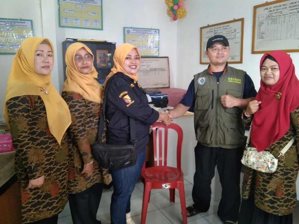 Posyandu Melati RW 07 Kab Bandung Dapat Bantuan Mebeler