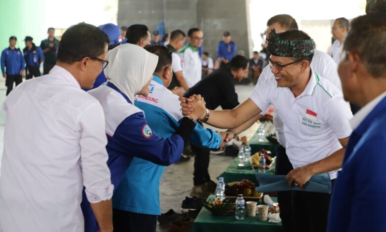 Ribuan Buruh di Kabupaten Bandung Peringati May Day