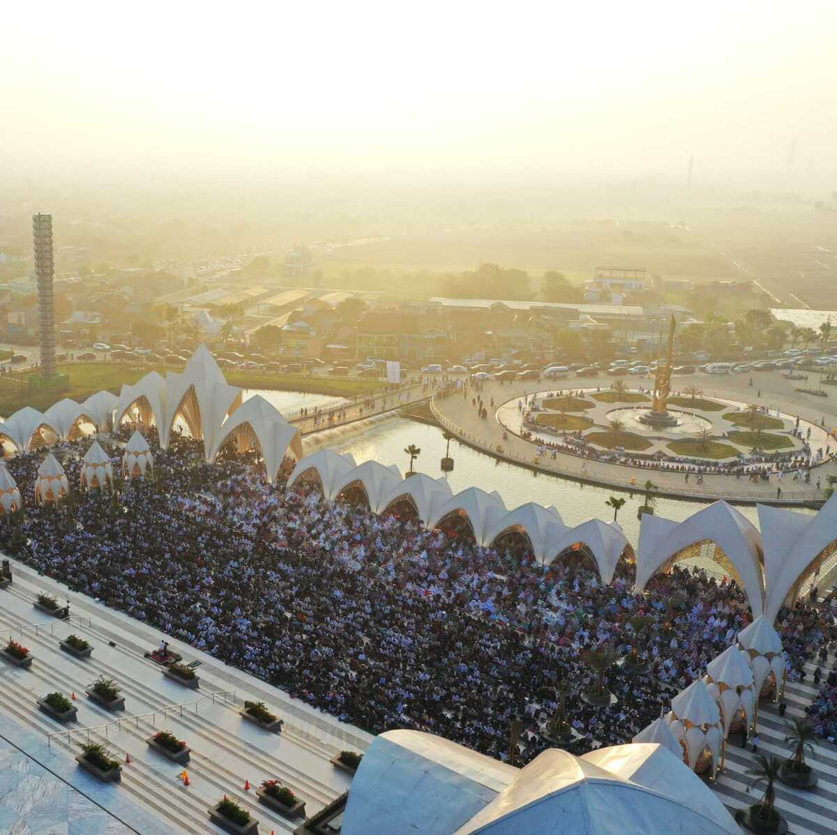 Pemdaprov Jabar Akan Gelar Salat Id di Masjid Al Jabbar