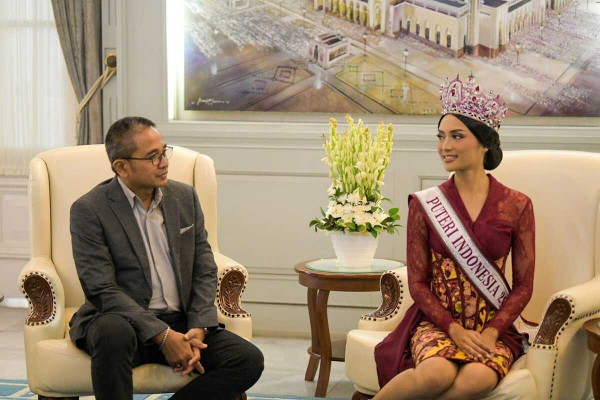 Ridwan Kamil Kedatangan Putri Indonesia 2023