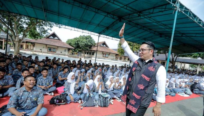 Ridwan Kamil Motivasi Pelajar Hadapi Masa Depan