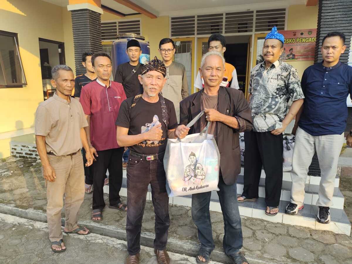 Yayasan Mitra Pasundan Cianjur Jumat Berbagi