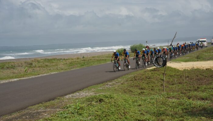 Cycling de Jabar Selalu Dinanti Peserta