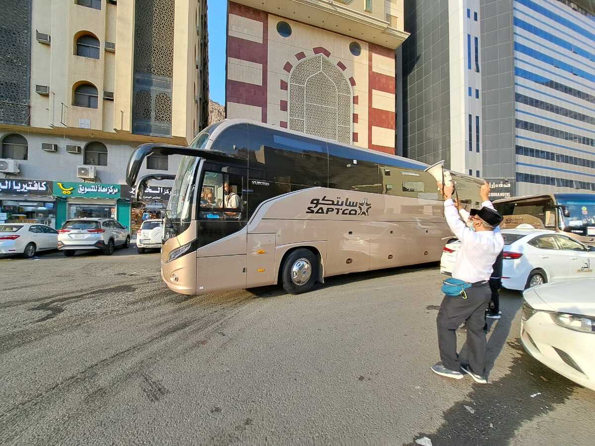 Jemaah Haji Jabar Mulai Tinggalkan Makkah