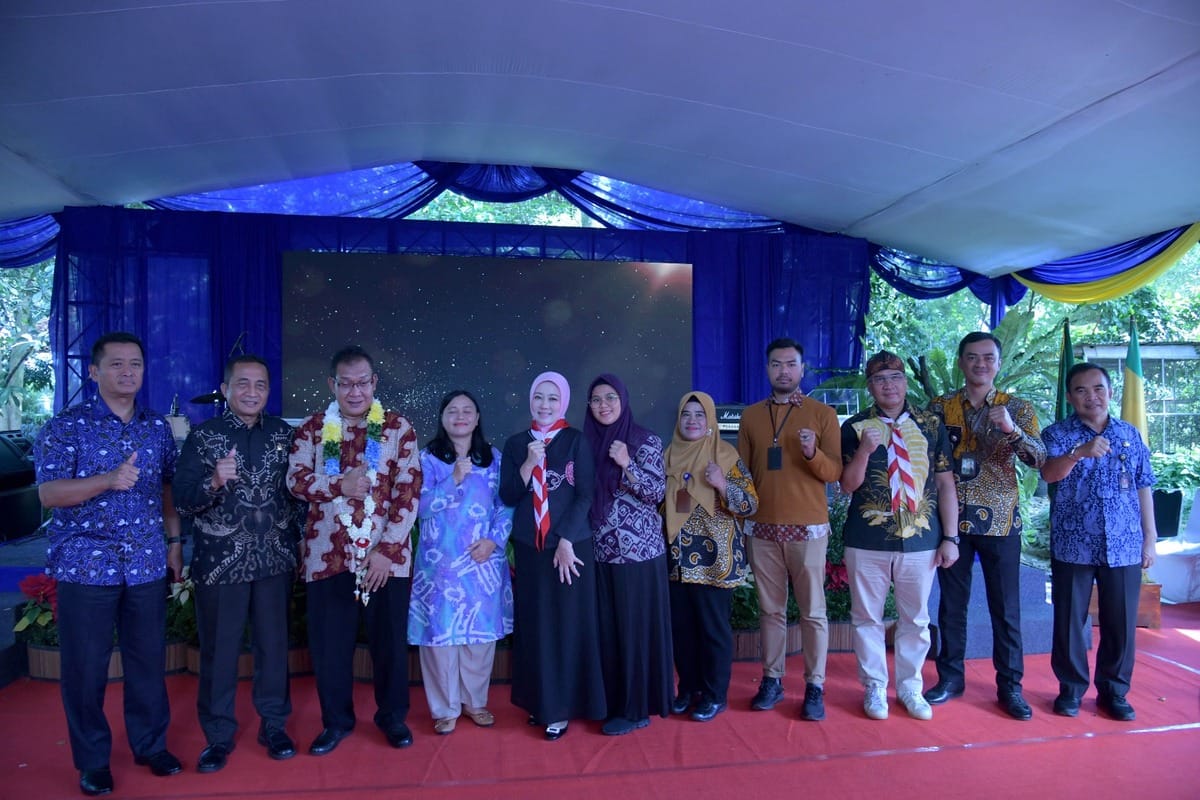 Kelurahan Sukamiskin Wakili Jabar di Kancah Nasional 2 Kelurahan Sukamiskin Wakili Jabar di Kancah Nasional