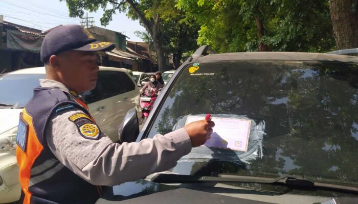 Parkir Liar di Kota Cimahi Masih Marak