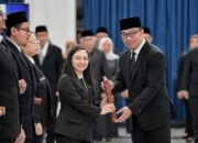 Ridwan Kamil Melantik 1.664 PNS Fungsional