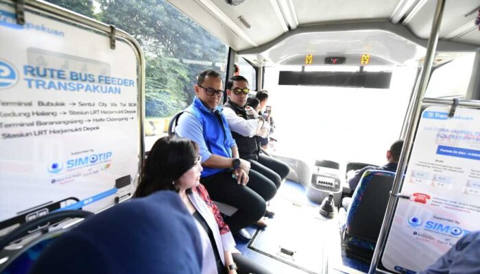 Ridwan Kamil Meluncurkan Bus Rapid Transit Trans Pakuan