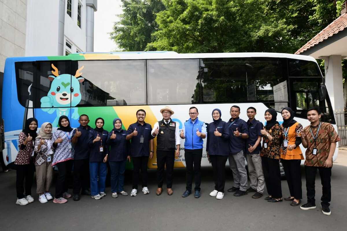 Ridwan Kamil Meluncurkan Bus Rapid Transit Trans Pakuan