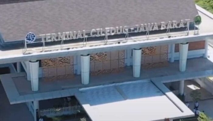 Ridwan Kamil Resmikan Terminal Tipe B Ciledug Cirebon